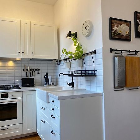 Spacious Old Town Apt, 3 Private Rooms, Sleeps 5-6 Kaunas Exterior photo